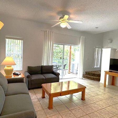 Cozy Three Bedrooms Townhome At Lake Berkley Resort Kissimmee Exterior photo
